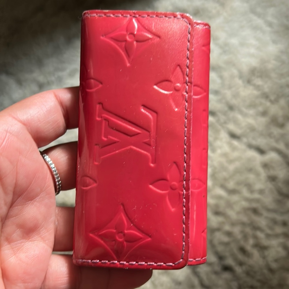 Lv key case